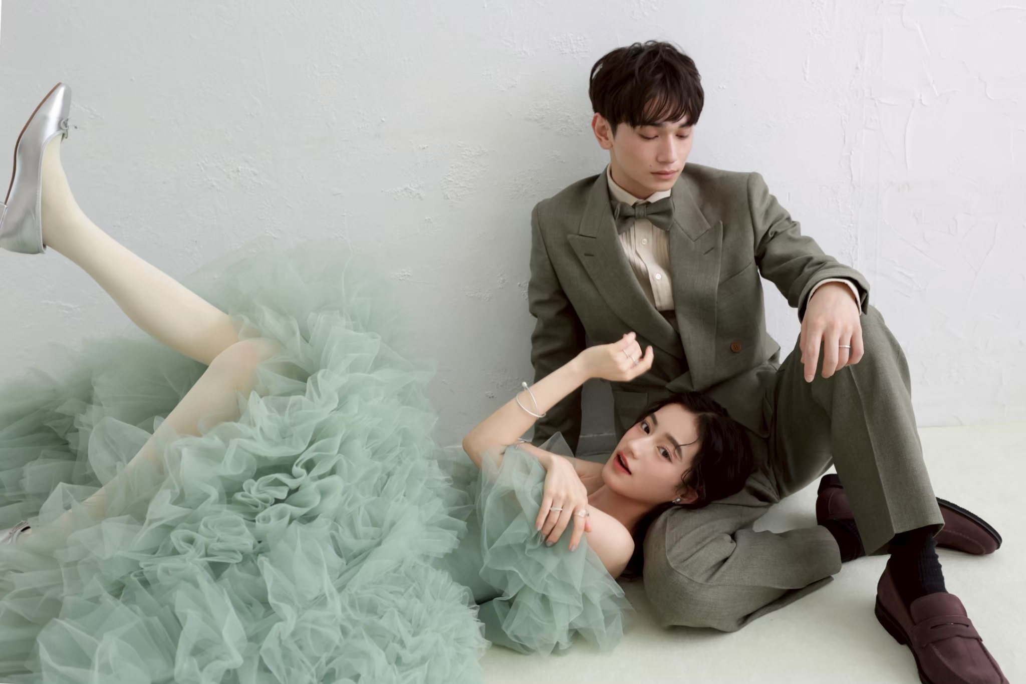 スタジオ、フォトスタジオ、ウェディングフォト、フォトウェディング、結婚、写真、撮影、前撮り、札幌、北海道、ウエディングドレス、カラードレス、和装、色打掛、レース打掛、オリジナル、ファッション、ファッションウィーク、バンクーバー、VFW、カウンセリング、ヘアメイク、おしゃれ、トレンド、ソロウェディング、ソロ、お得、キャンペーン、コーディネート、ヘアメイク、ヘア、メイク、駅近、アクセス、立地、地下直結、シルバーウィーク